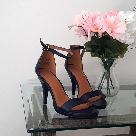 c&o Shoes - Womens heels